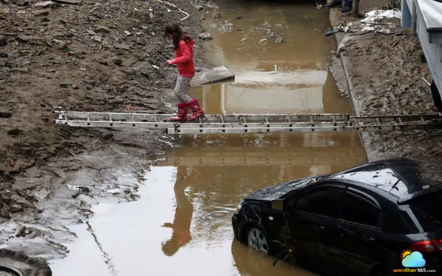 Heavy rain caused severe flooding in Istanbul
