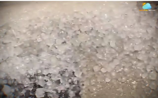 Large hail is reported across northern and central Arizona